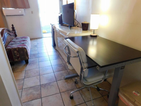 Drifter Motel image 16