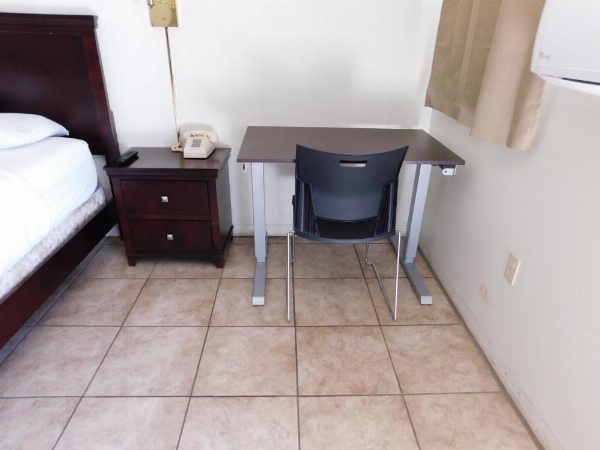 Drifter Motel image 30