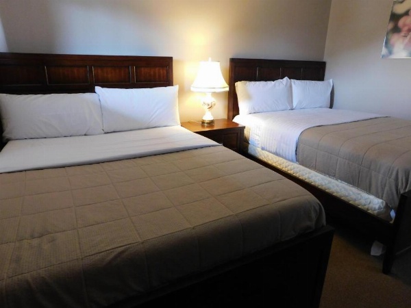 Drifter Motel image 39