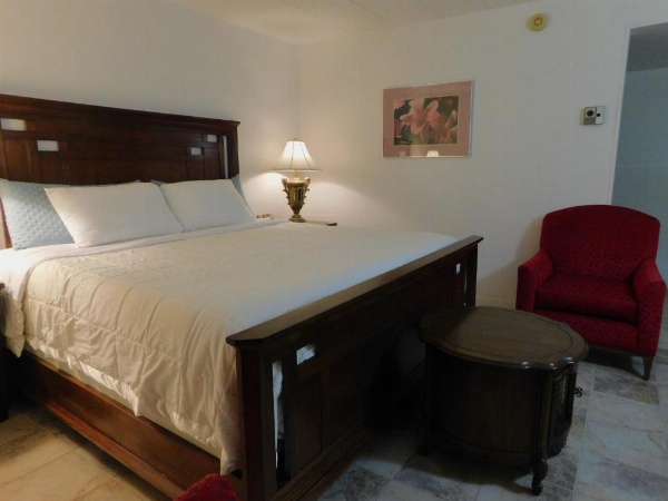 Drifter Motel image 9